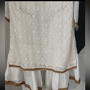 White chikenkari kurta with palazzo pants